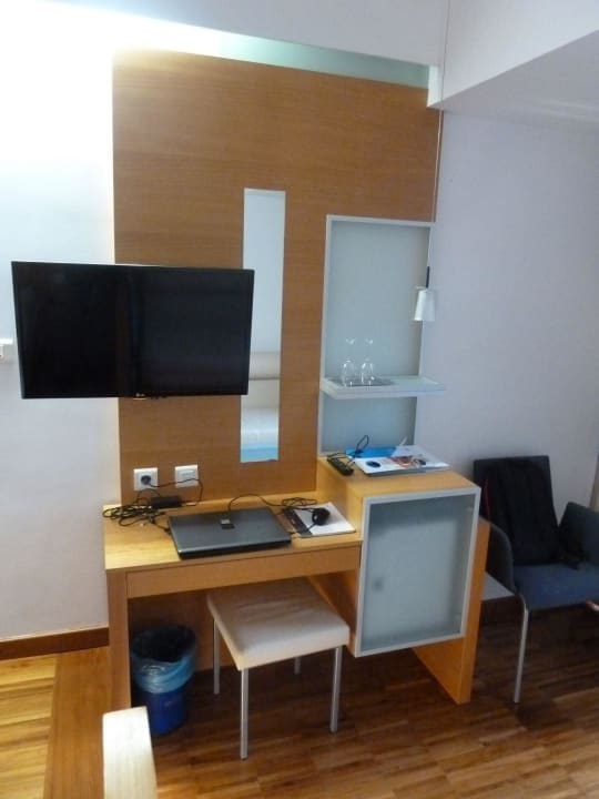 Schreib- und Fernsehecke Bluesun Hotel Soline