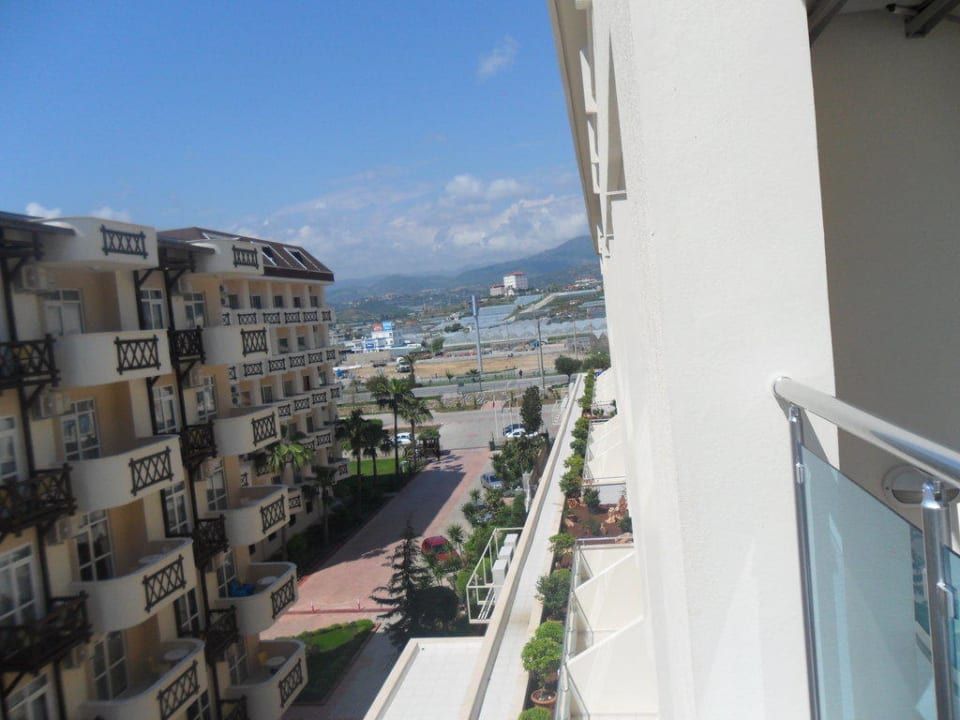 Ausblick auf Hotel Titan Garden Solivia Hotel