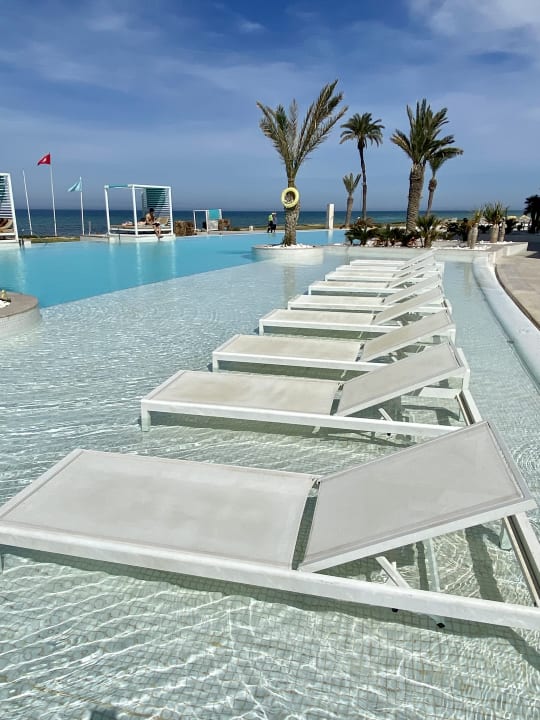 Pool Iberostar Selection Kuriat Palace