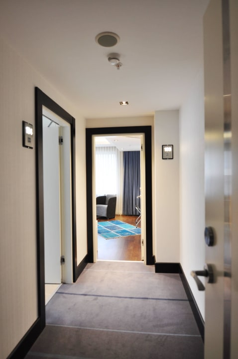 Connection Family Room Veyron Hotels