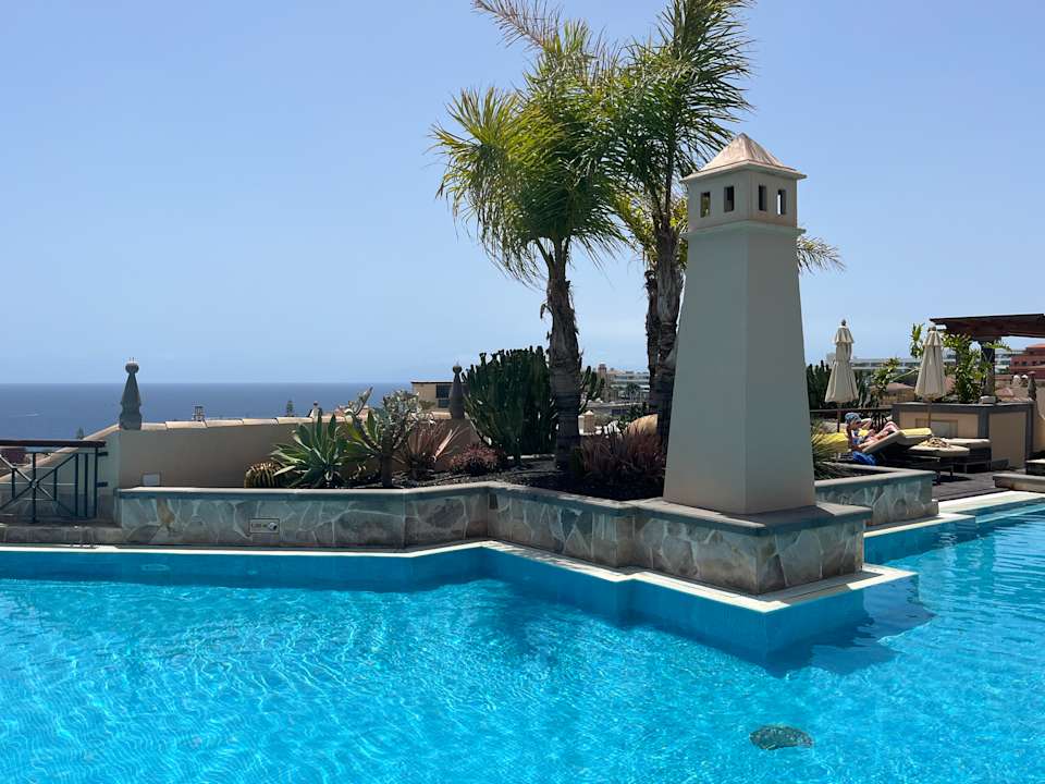 Pool GF Gran Costa Adeje