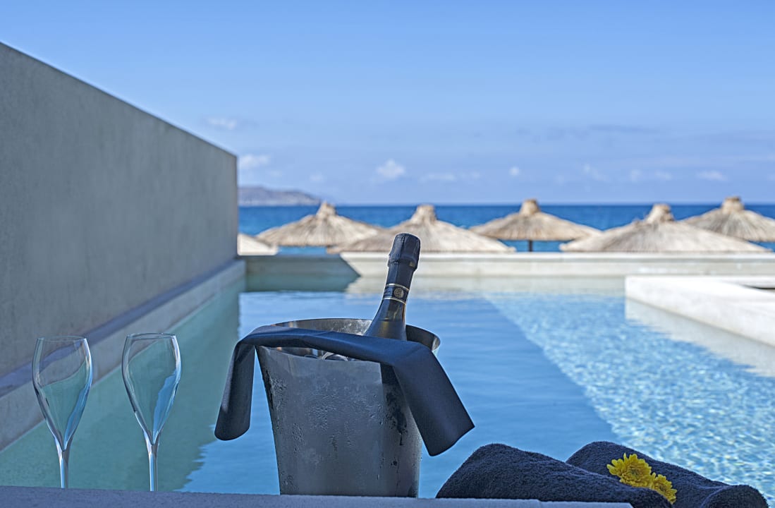 Zimmer Domes Noruz Chania, Autograph Collection