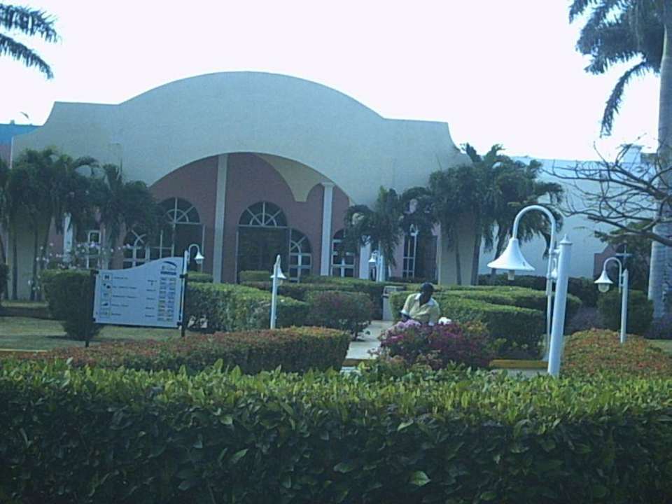 Brisas del Sur / Bar Hotel Brisas del Caribe