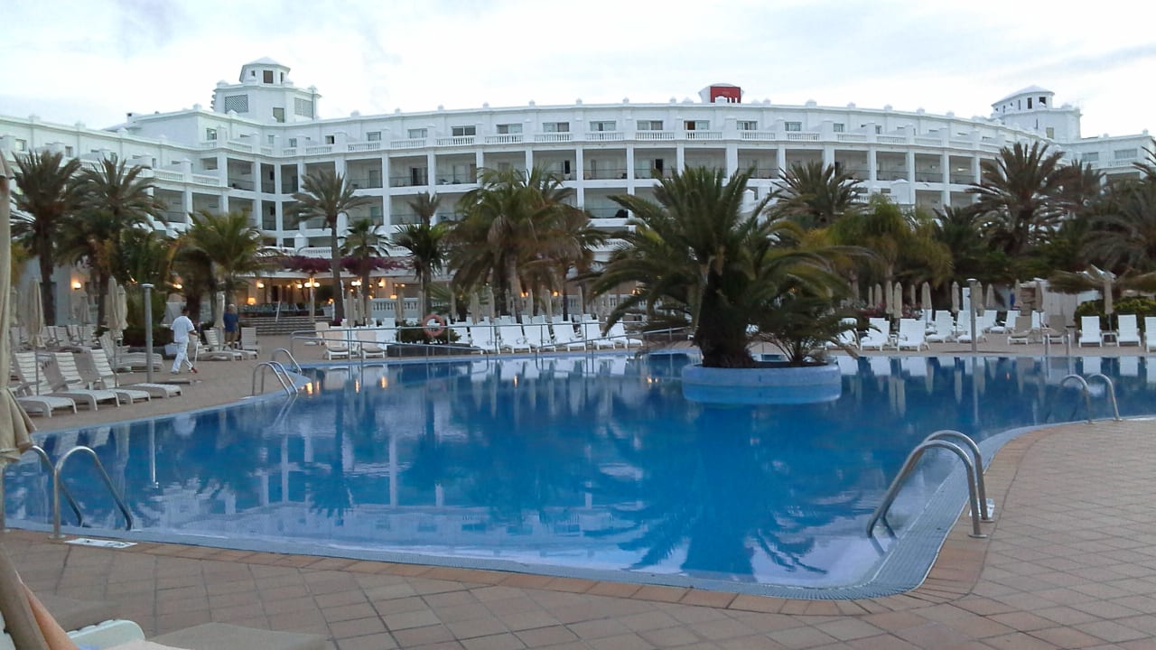 Pool Hotel Riu Palace Maspalomas Adults Only