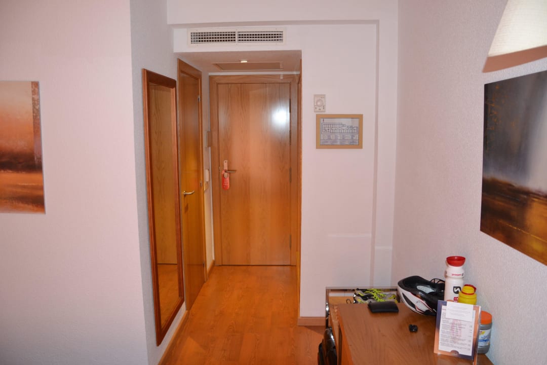 Zimmer (Eingang) JS Alcudi Mar