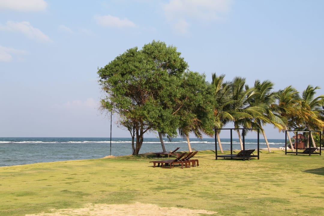 Strand Anilana Pasikuda Resort