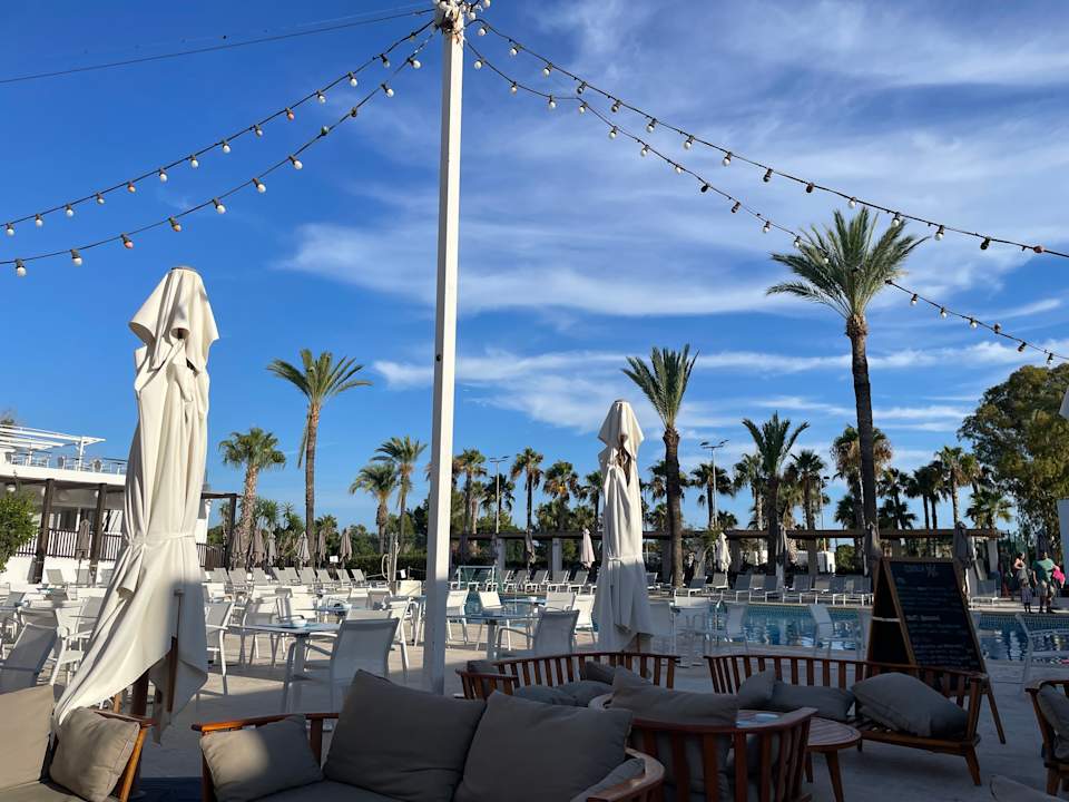 Pool Cala Llenya Resort Ibiza