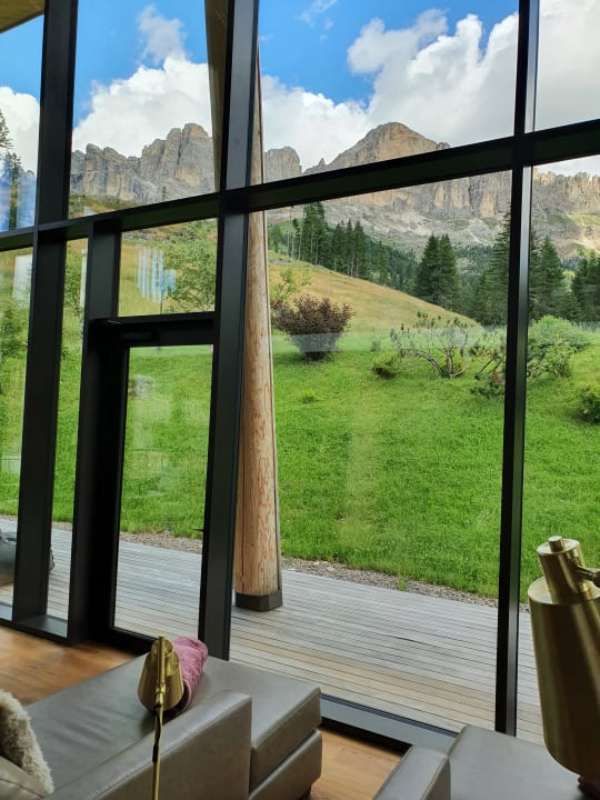 Ausblick Moseralm Dolomiti Spa Resort