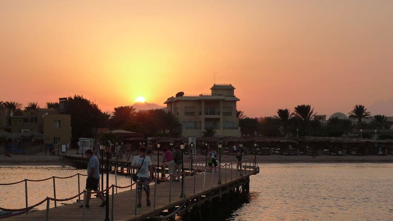 Sonnenuntergang Hotel JAZ Makadi Star & Spa