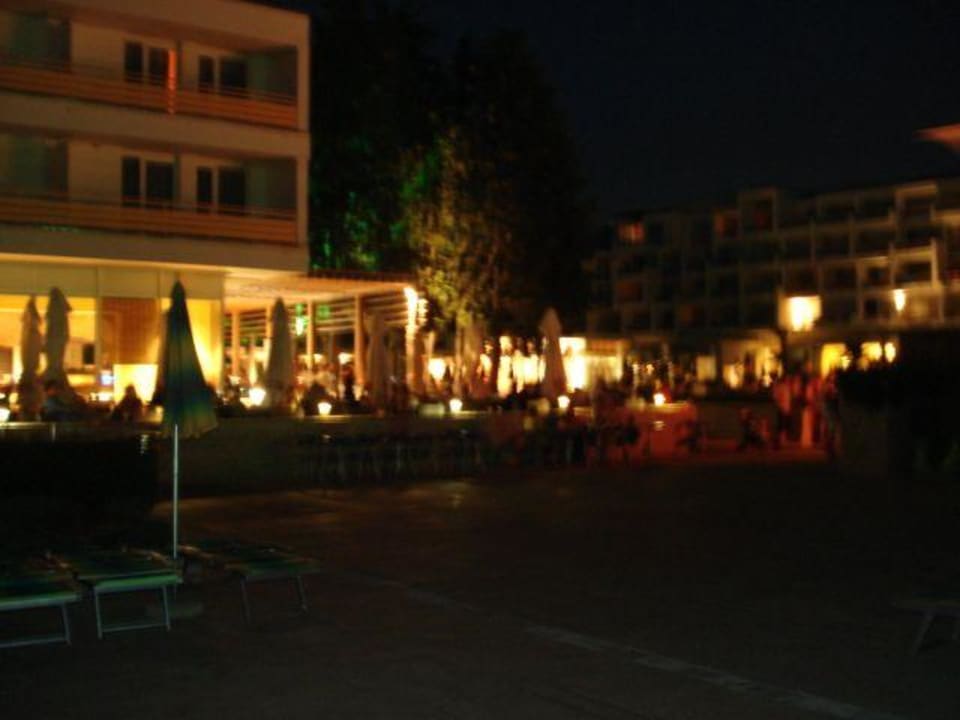 Tramontana Bar Aussenbereich Falkensteiner Club Funimation Borik