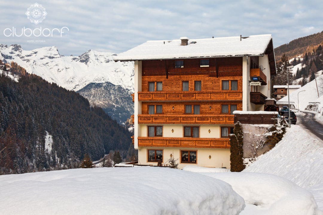 Das Hotel Astoria im Winter Clubdorf See Ischgl