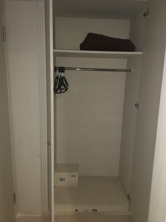 Zimmer Hotel Asrin Beach