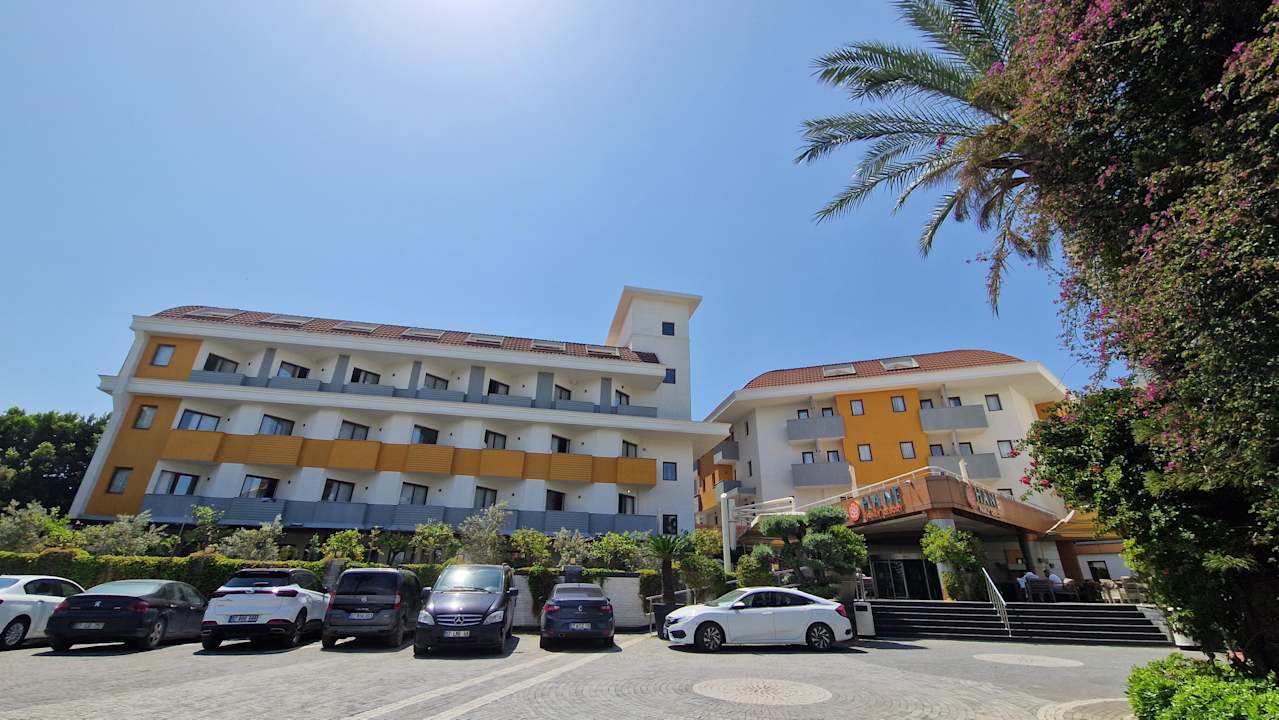 Außenansicht Hane Family Resort