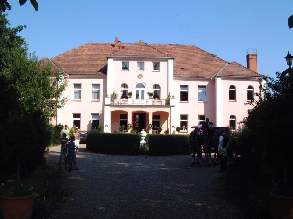 Blick auf Hotel Frauenmark Hotel Schloss Frauenmark