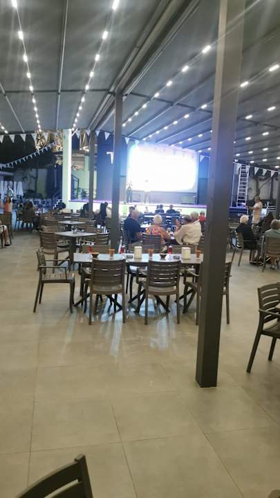 Gastro Terrace Elite Resort