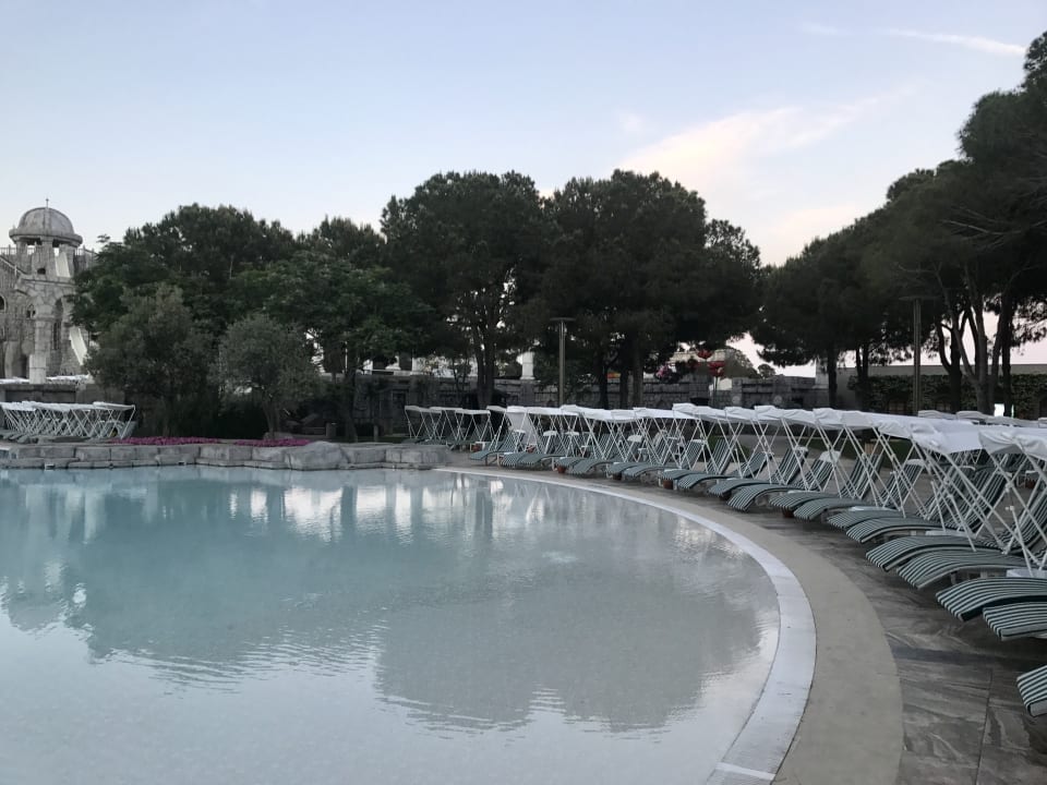 Pool Xanadu Resort Hotel