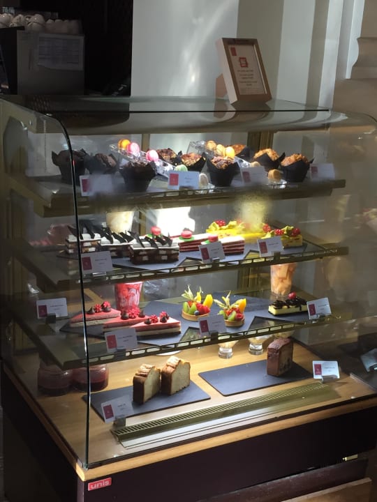 Essen Ajman Saray, a Luxury Collection Resort