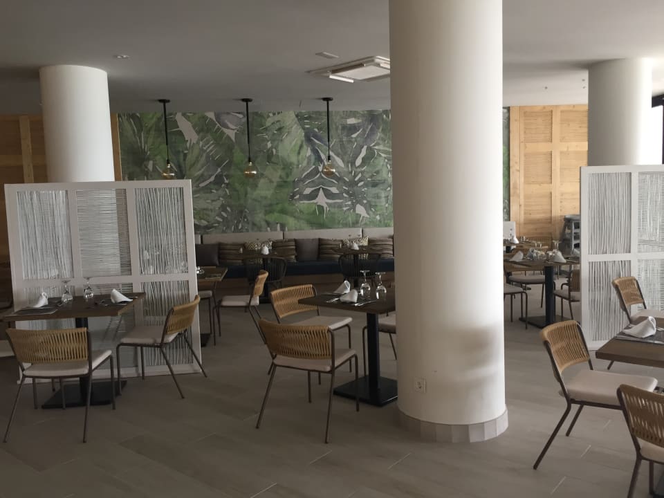 Gastro Corallium Dunamar by Lopesan Hotels