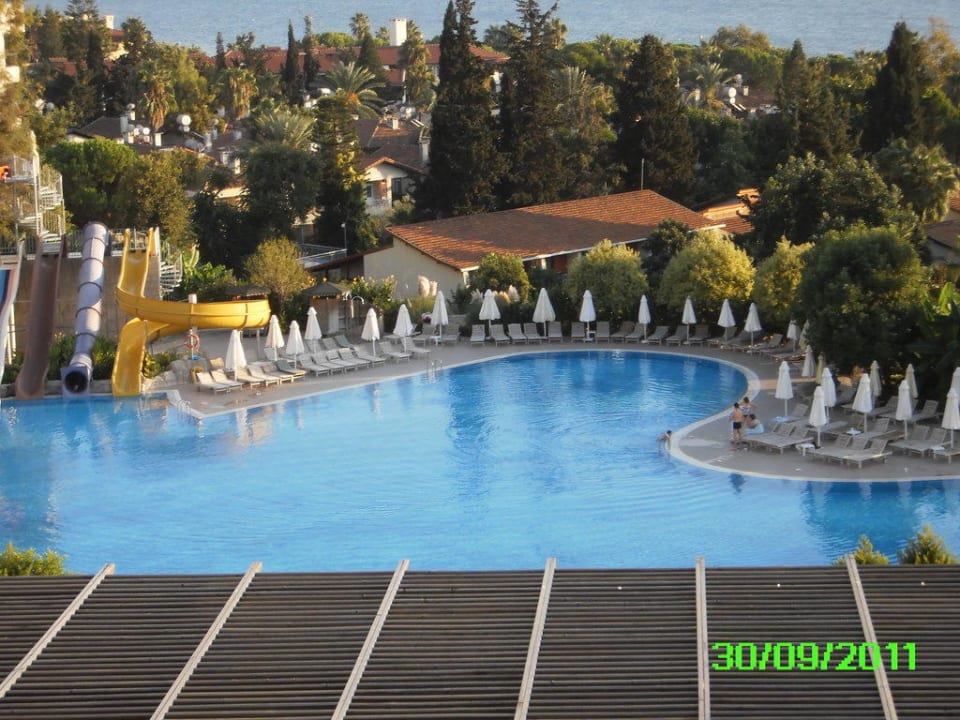 Großer Pool Horus Paradise Luxury Resort & Club