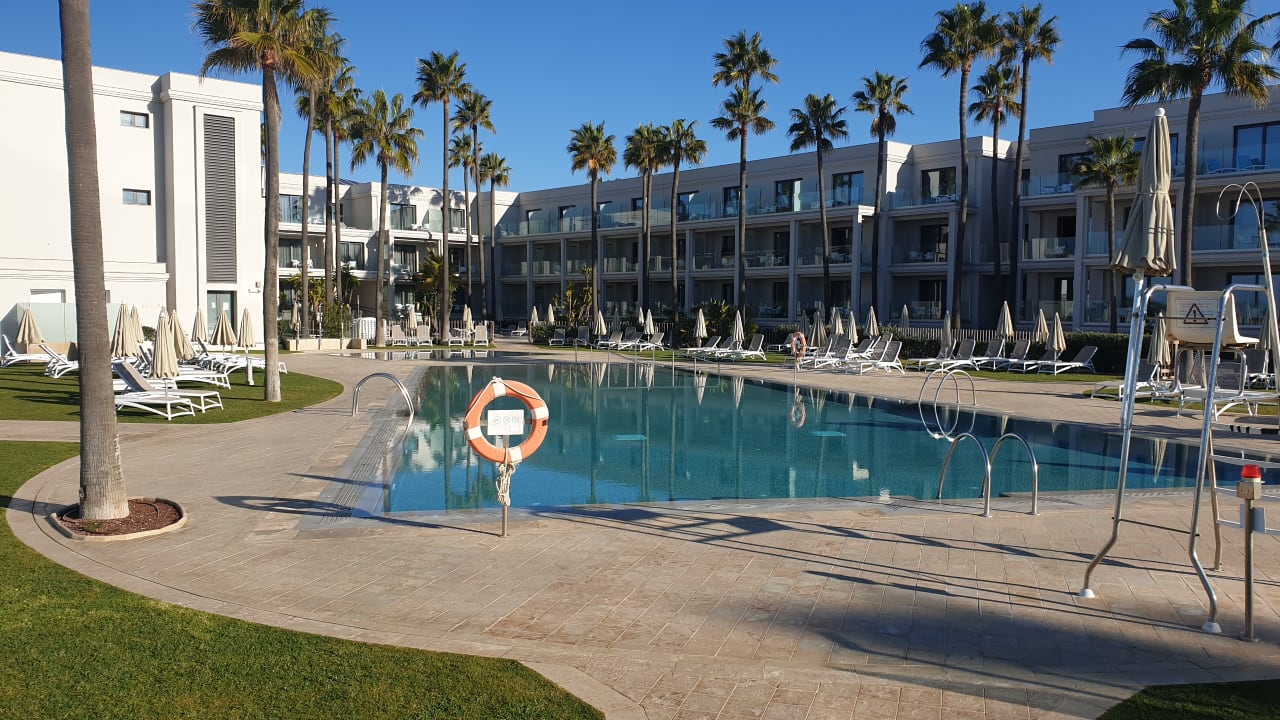 Pool Hipotels Barrosa Park
