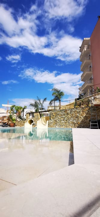 Pool Hotel Alba Seleqtta