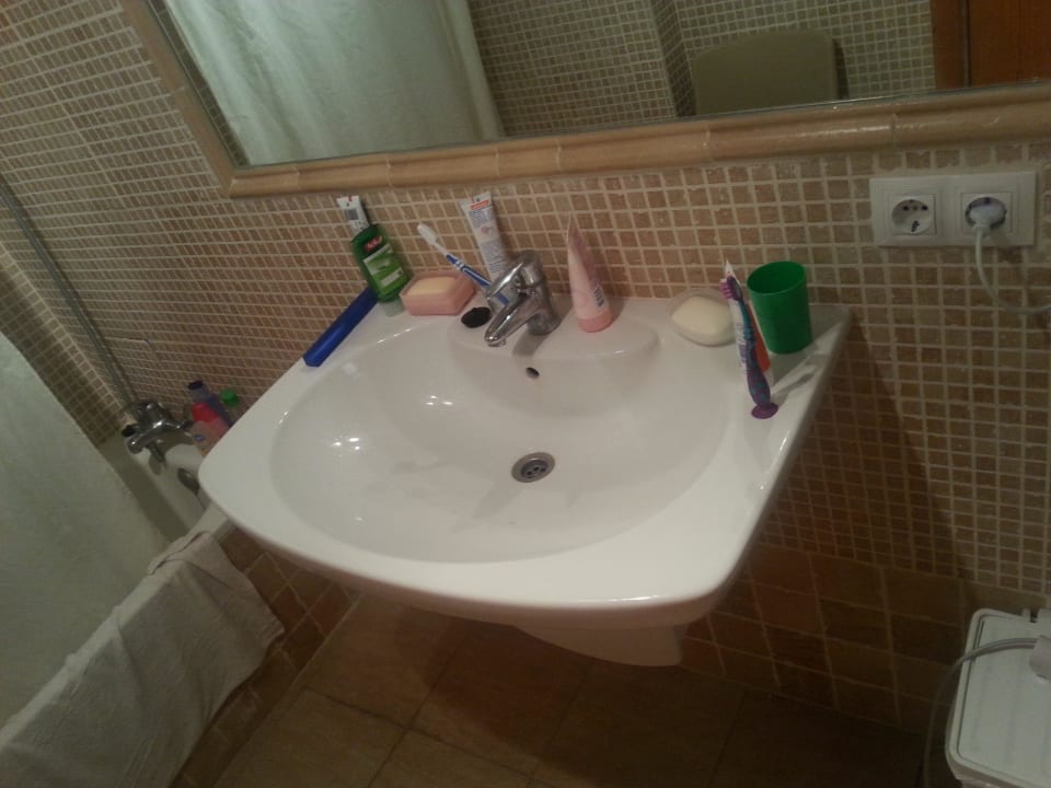 Keine vernünftige Ablagefläche vorhanden FLOR los Almendros Apartamentos