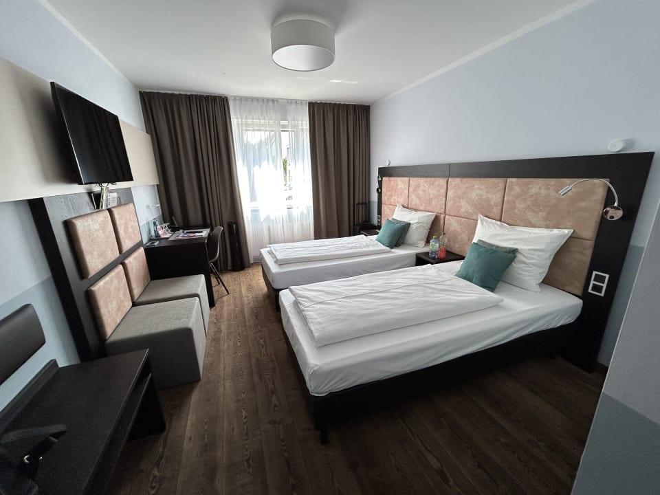 Zimmer Uhu Gästehaus