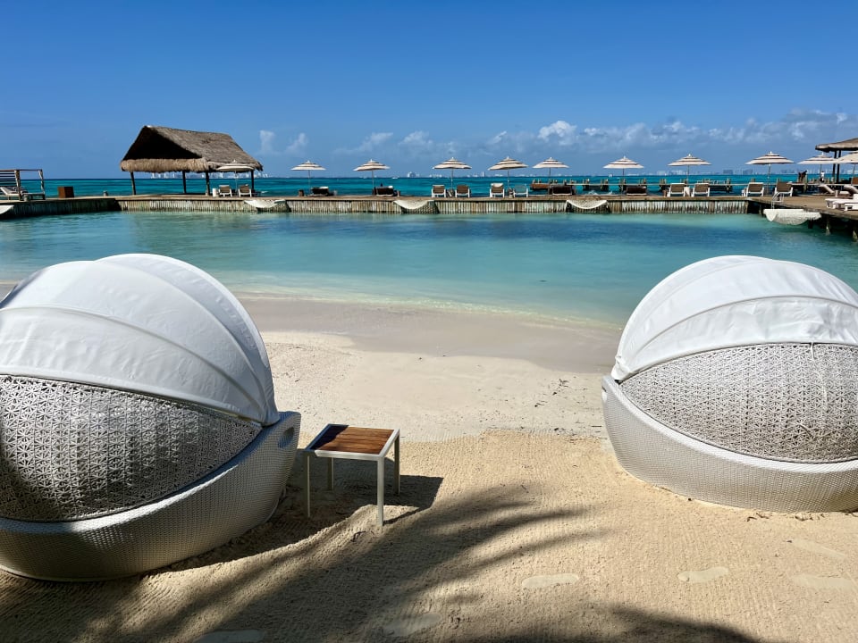 Strand Impression Isla Mujeres by Secrets - Adults Only