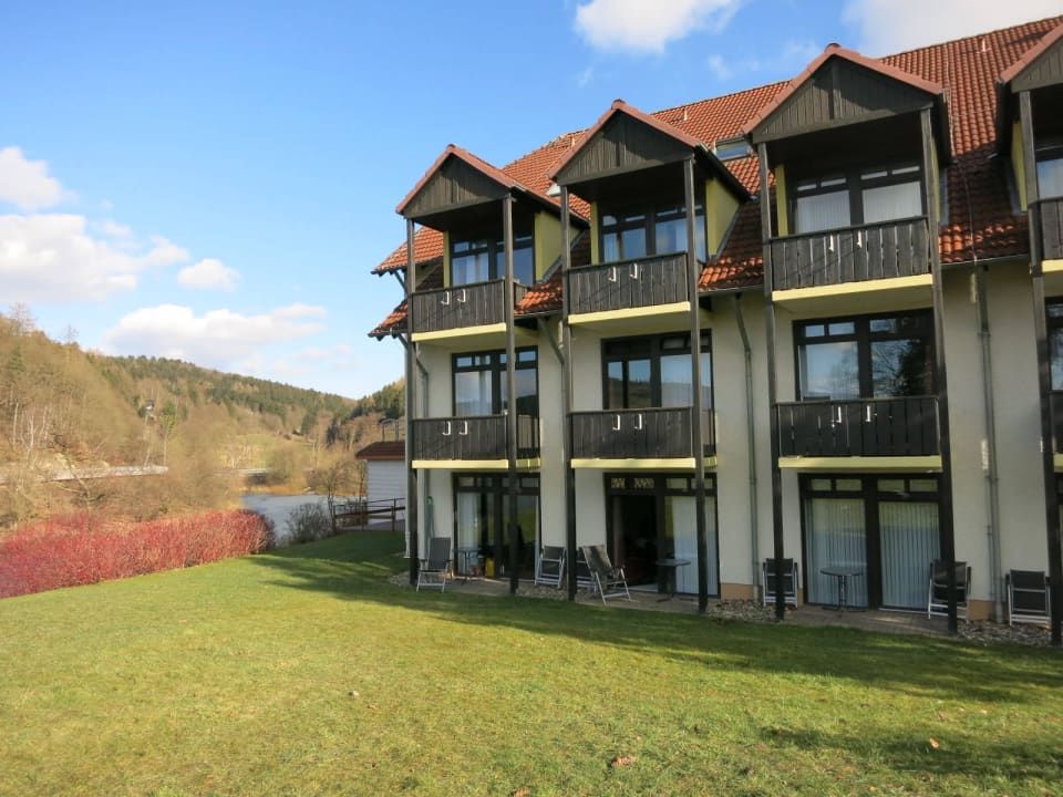 Seitenflügel Göbel's Seehotel Diemelsee