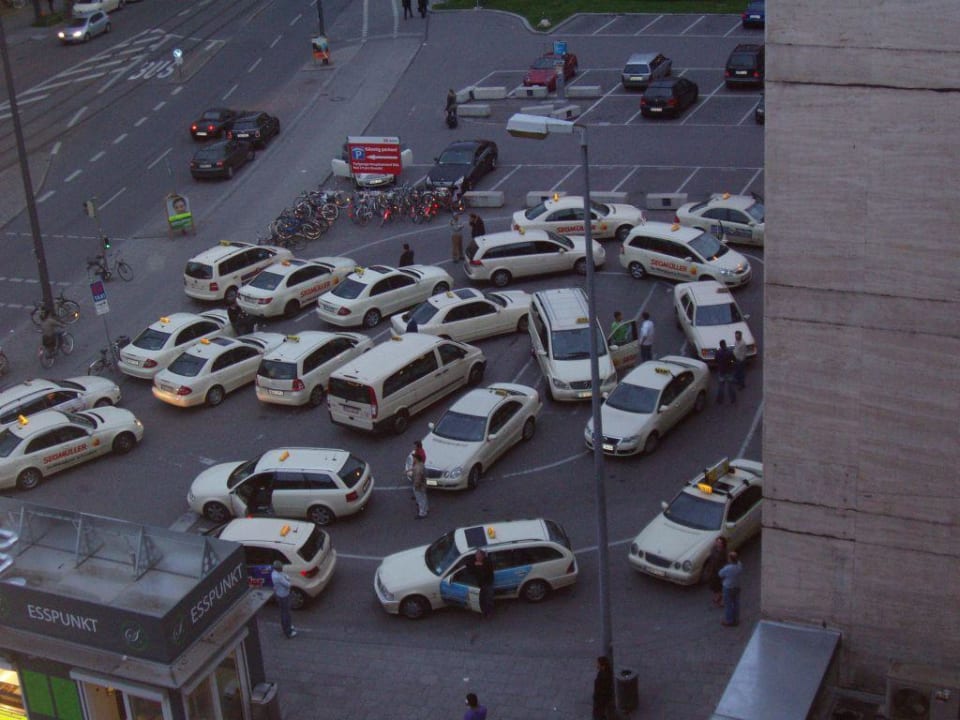 Ausblick vom Zimmer 403 IntercityHotel München