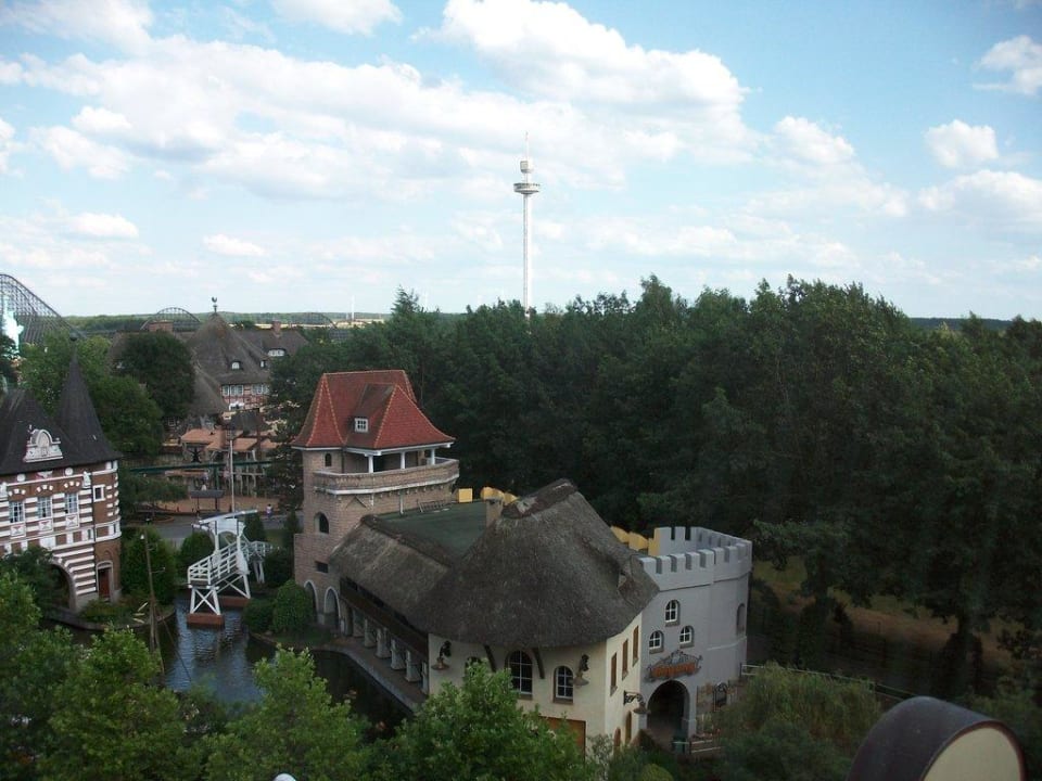 Blick zum Heidepark Heide Park Abenteuerhotel