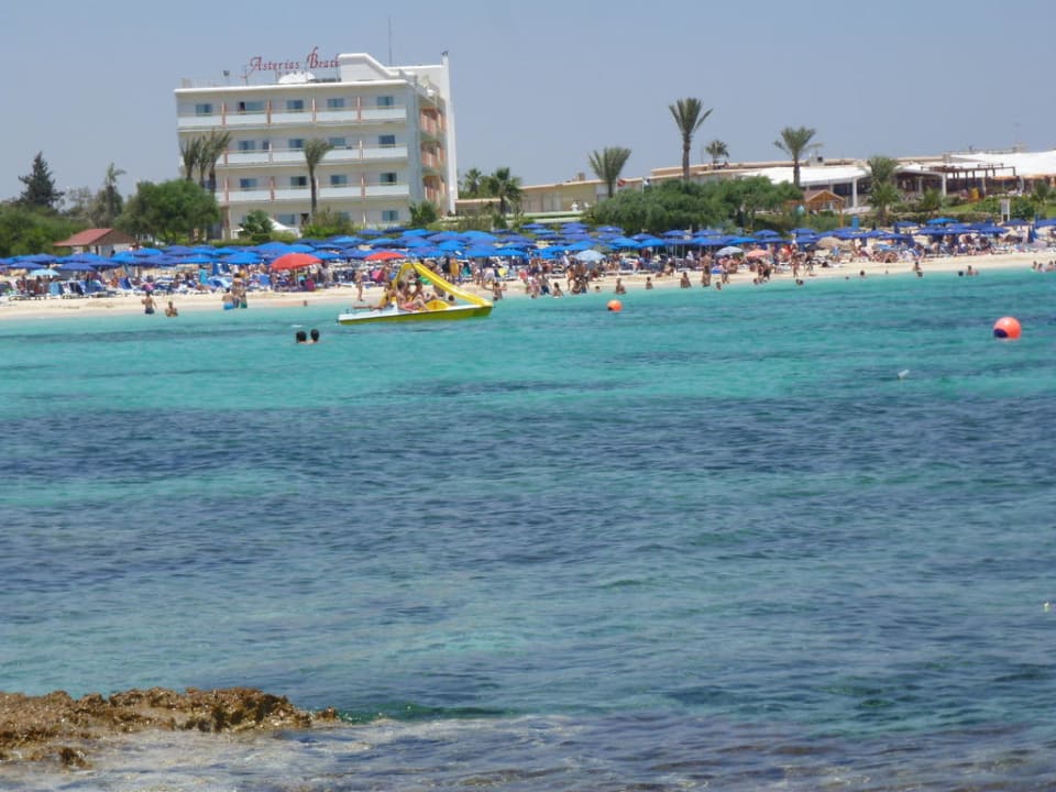 Hotel und Strand Asterias Beach