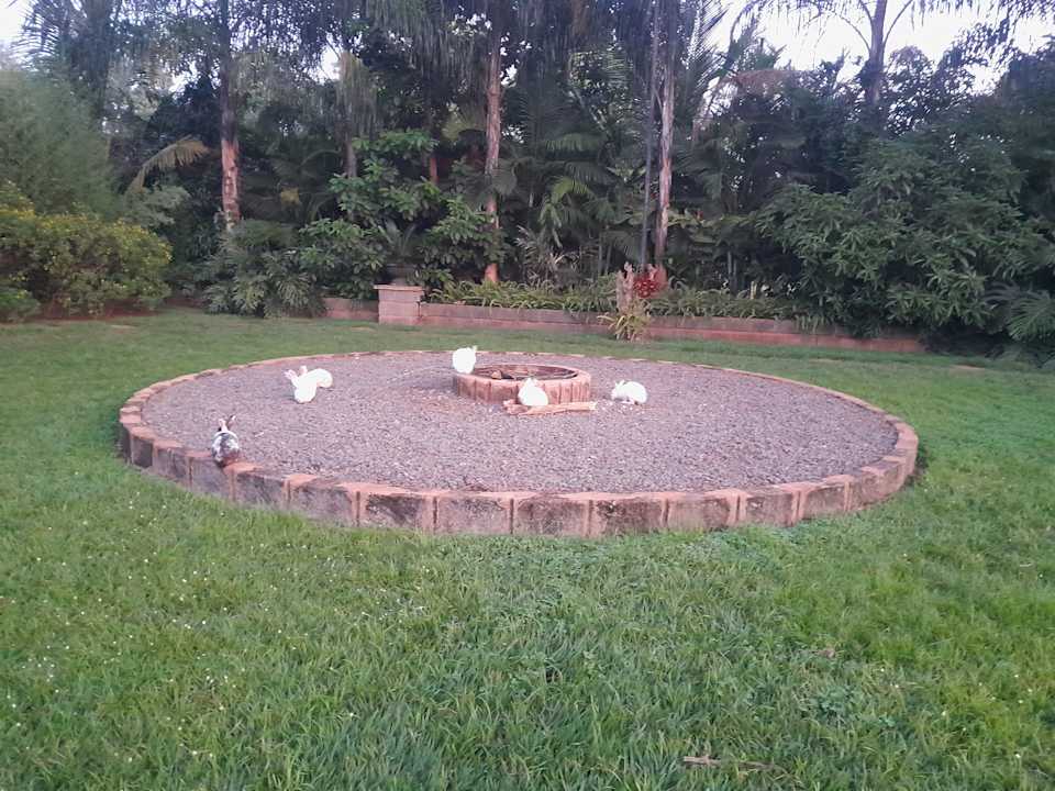 Gartenanlage Tulivu Kilimanjaro Retreat