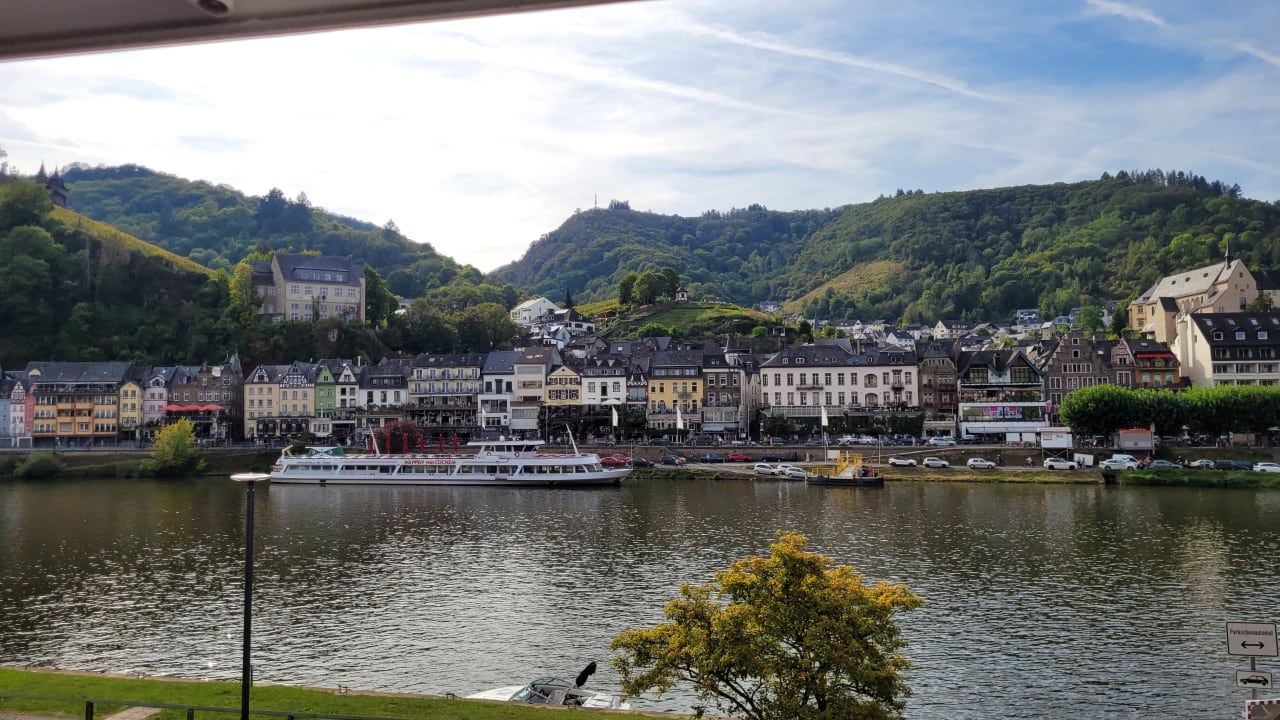 Ausblick Moselstern Hotel Brixiade & Triton