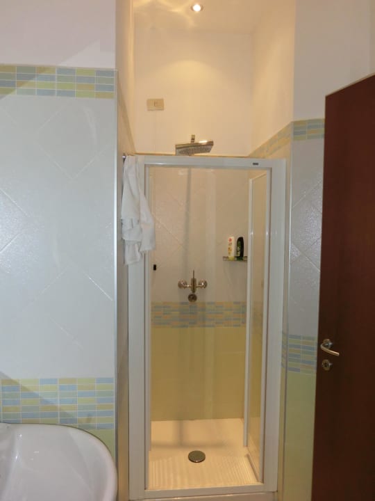 Bad-Regendusche Lux Hotel Durante