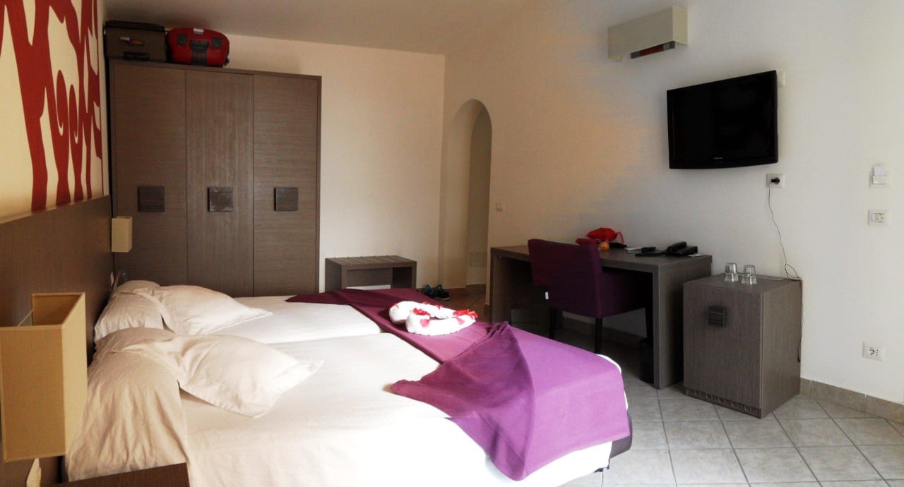 Schon etwas spartanisch VOI Praia De Chaves Resort
