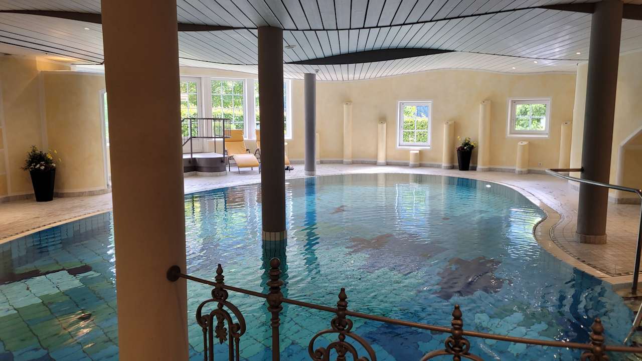 Pool BergSpa & Hotel Zamangspitze