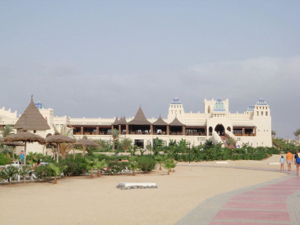 Noch ein Teil des Hotels Hotel Riu Karamboa