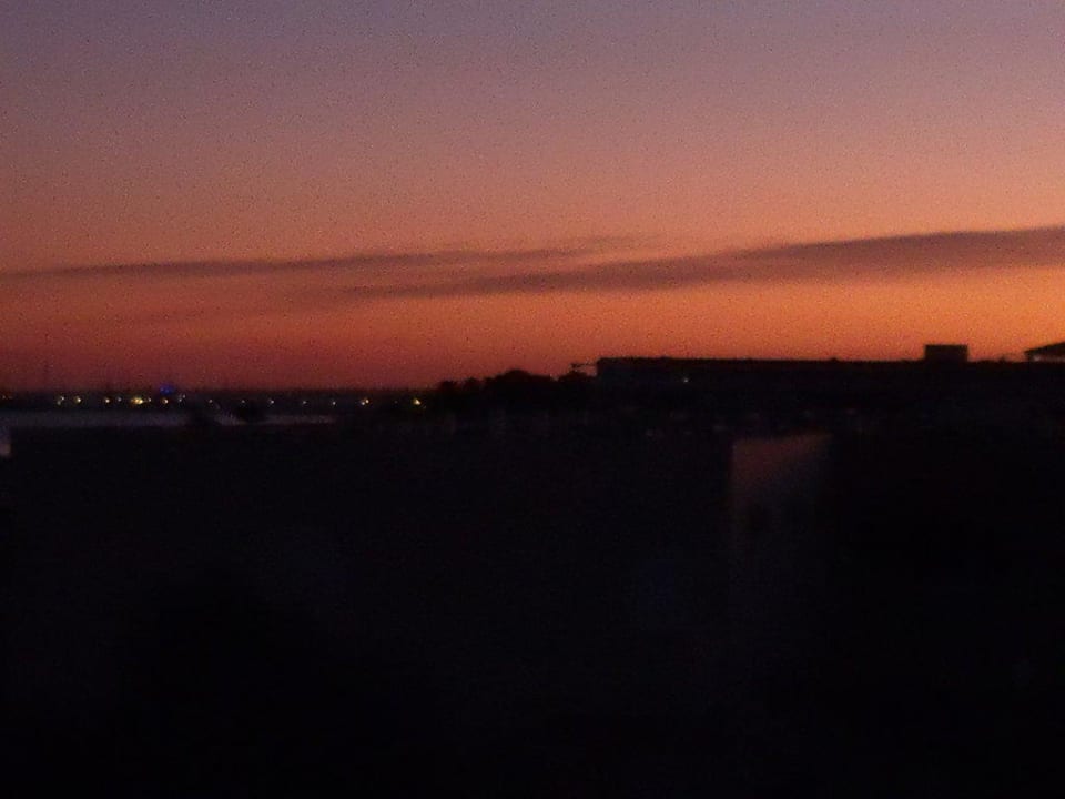 Ausblick vom Balkon bei Nacht Hotel Paradis Palace