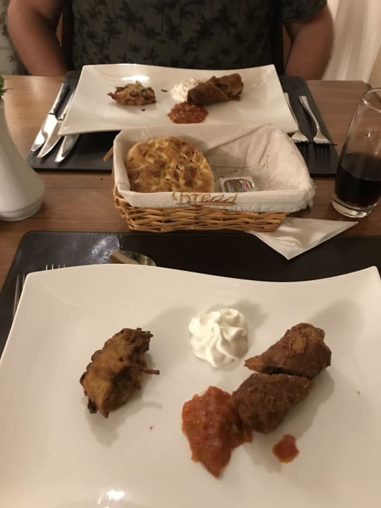 Gastro Melas Resort Hotel