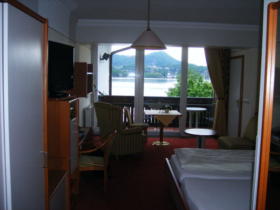 Das komplette Zimmer Landhotel Grünberg am See