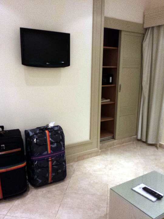 Abgetrennter Teilbereich unserer Juniorsuite SUNRISE Crystal Bay Resort