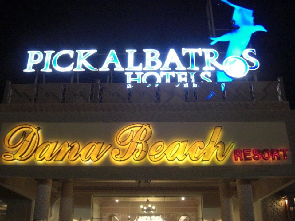 Eingang Pickalbatros Dana Beach Resort - Hurghada