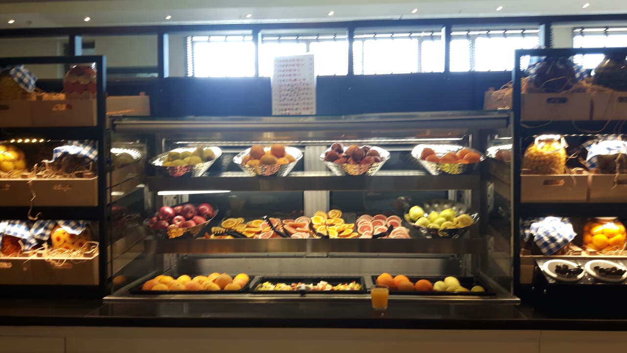 Gastro Limak Lara Deluxe Hotel & Resort