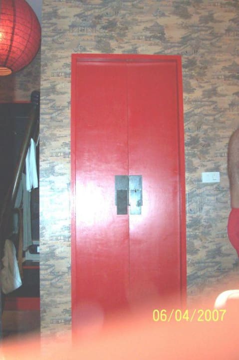 Tür zum Badezimmer Shanghai Mansion Bangkok