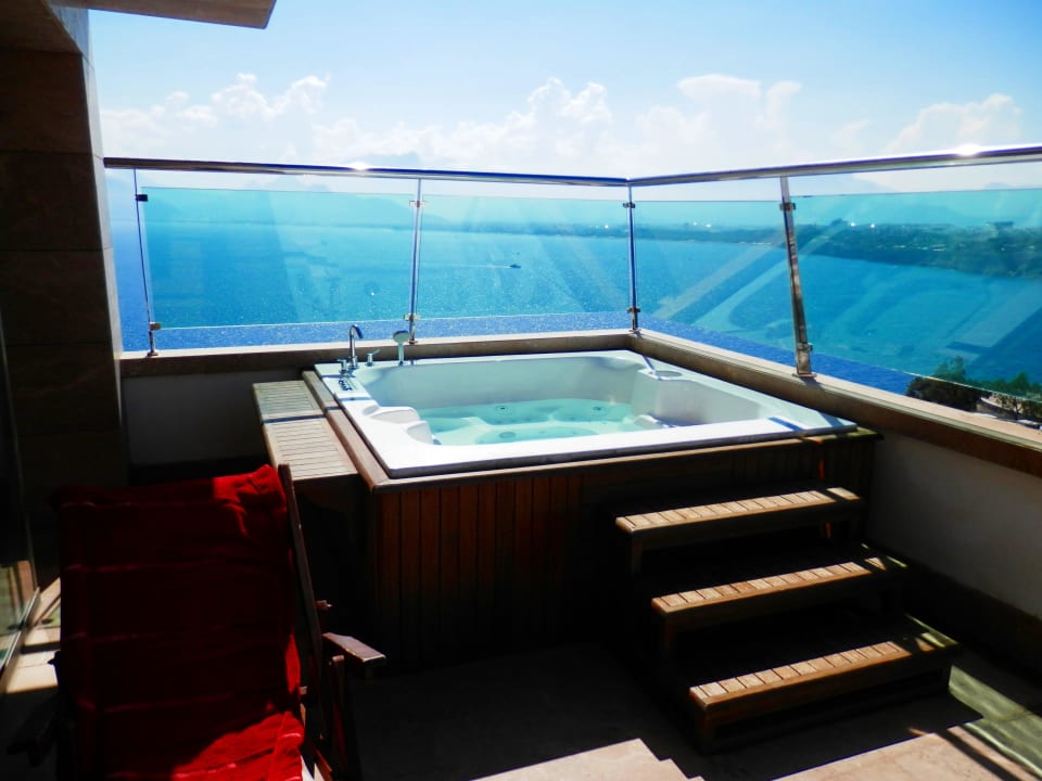 Unser Zimmer,12 Stock Ramada Plaza by Wyndham Antalya