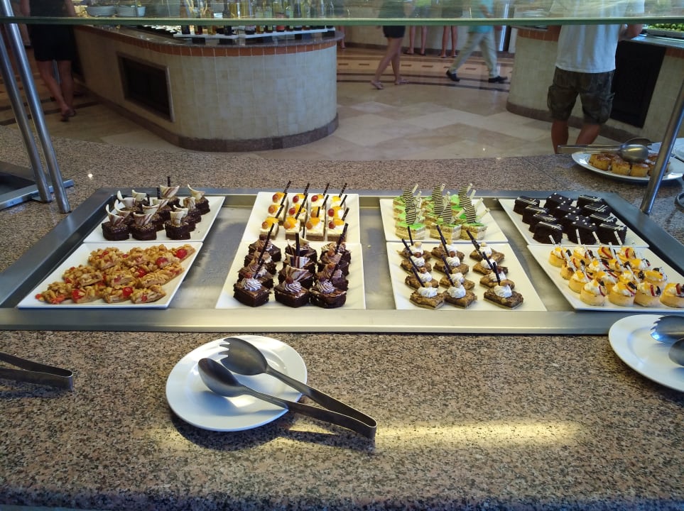 Gastro Serenity Alpha Beach