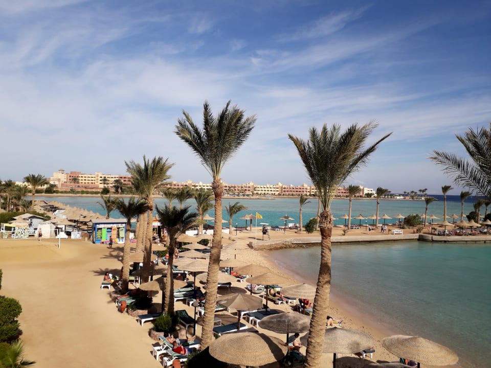 Strand Arabia Azur Resort