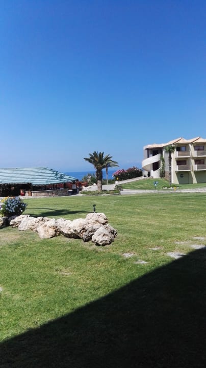 Gartenanlage Hotel Kalithea Horizon Royal