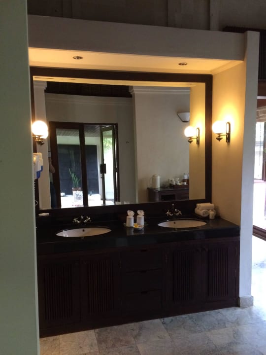 Badezimmer The Ubud Village Resort & Spa